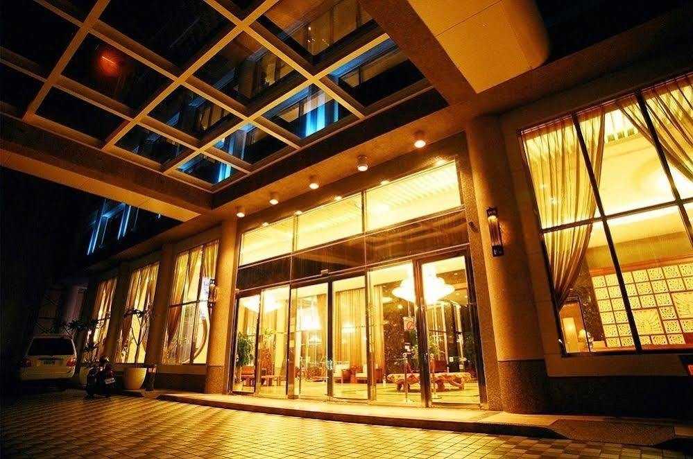 Yentai Hotel Magong Buitenkant foto